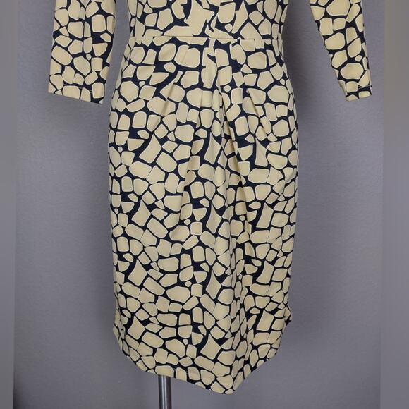 J. McLaughlin Tan and Black Brea Catalina Cloth Dress Size Small - Picture 13 of 14